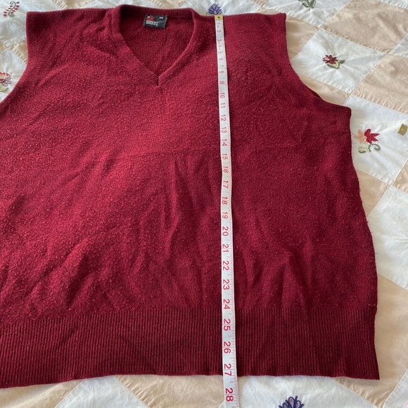 VTG I Robert Bruce I Maroon I 1980s I Nutty Professor Sweater Vest - Picture 5 of 16
